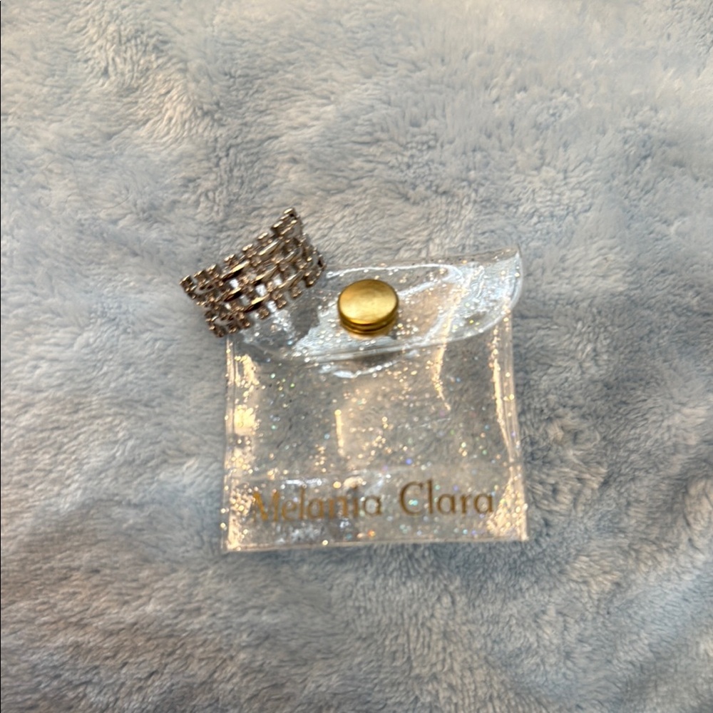 Melanie Clara Silver Ring with Pouch